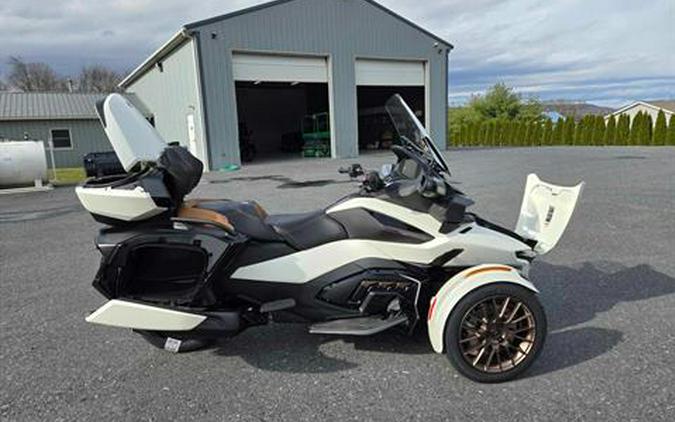 2024 Can-Am Spyder RT Sea-to-Sky