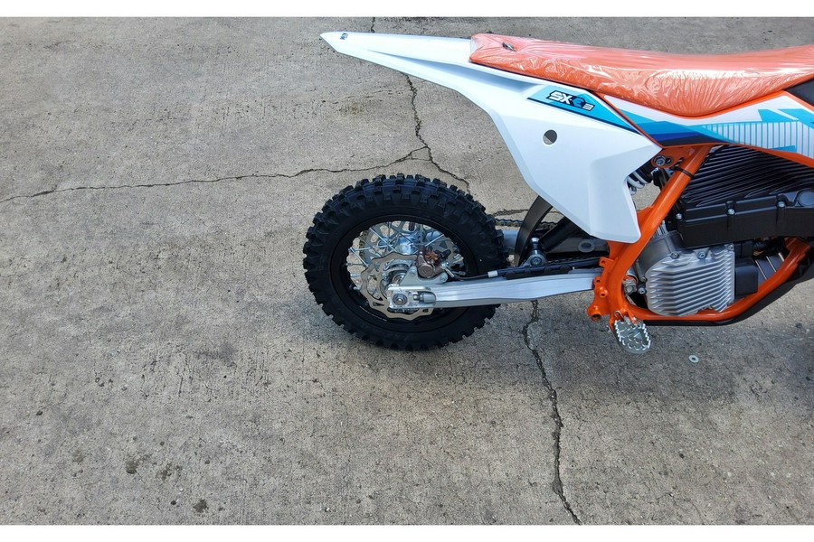 2024 KTM SX-E 3