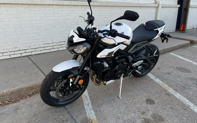 2025 Triumph Street Triple 765 R Pure White