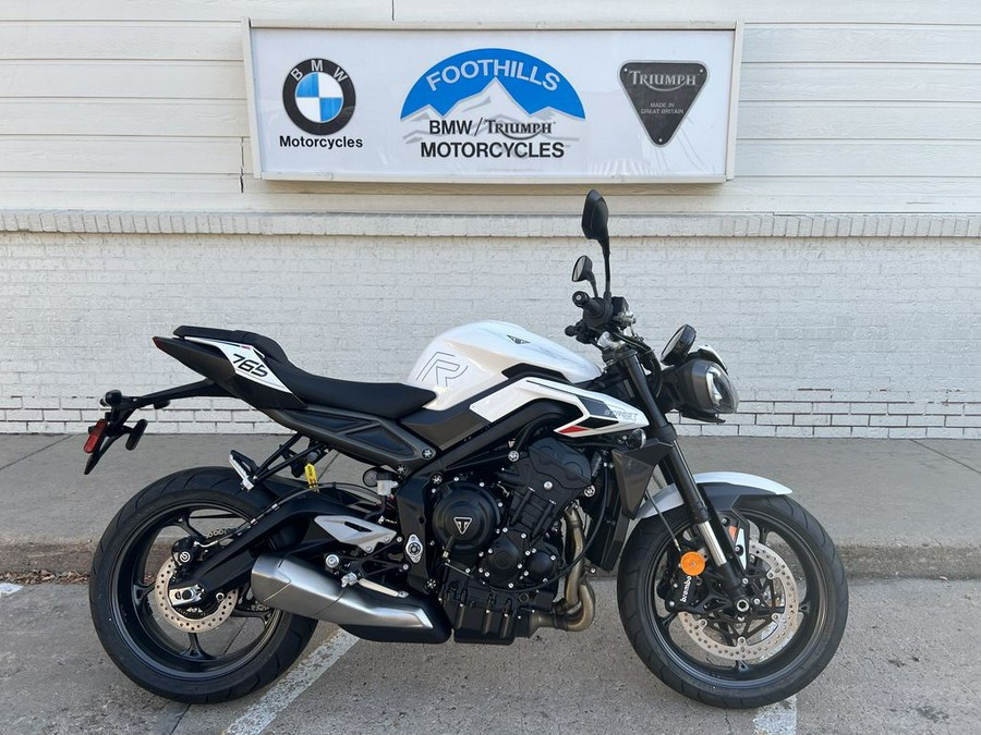 2025 Triumph Street Triple 765 R Pure White