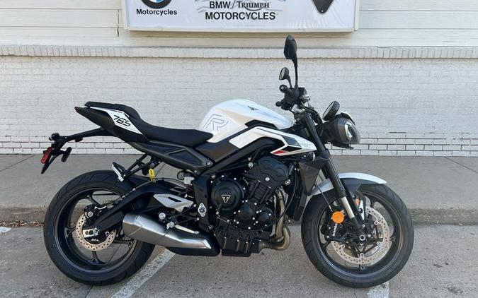 2025 Triumph Street Triple 765 R Pure White