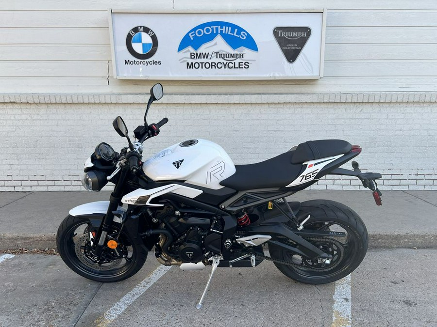 2025 Triumph Street Triple 765 R Pure White