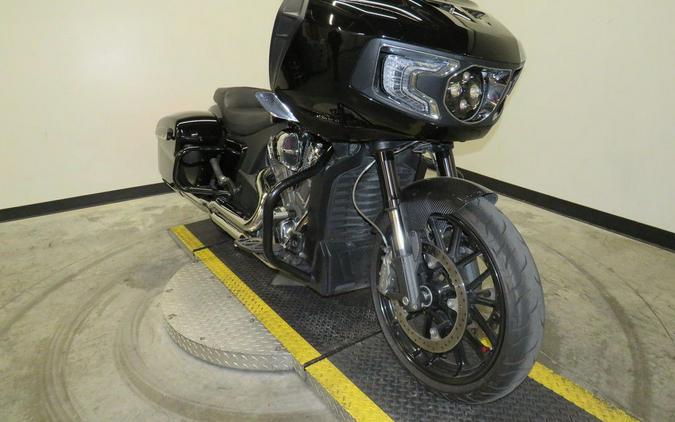 2022 Indian Motorcycle® Challenger® Black Metallic