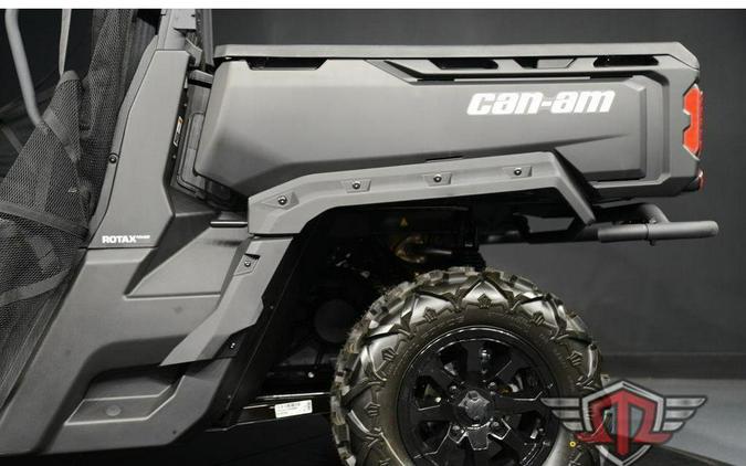 2026 Can-Am Defender DPS HD7 Compass Green