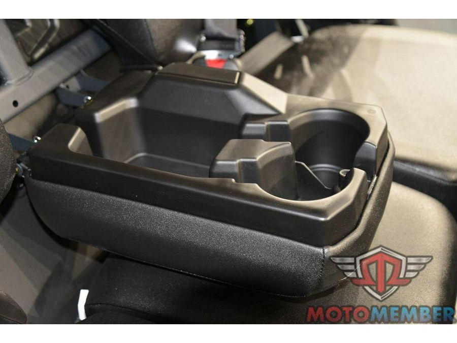 2026 Can-Am Defender DPS HD7 Compass Green