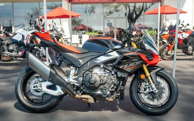 2026 Aprilia Tuono V4 Factory