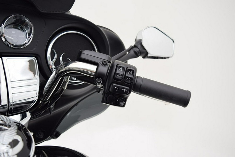 2024 Harley-Davidson Trike FLHTCUTG - Tri Glide Ultra
