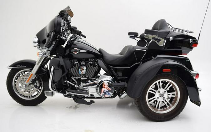 2024 Harley-Davidson Trike FLHTCUTG - Tri Glide Ultra