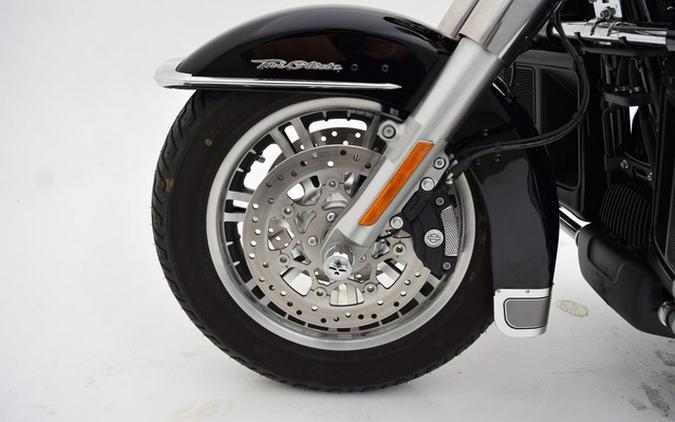 2024 Harley-Davidson Trike FLHTCUTG - Tri Glide Ultra