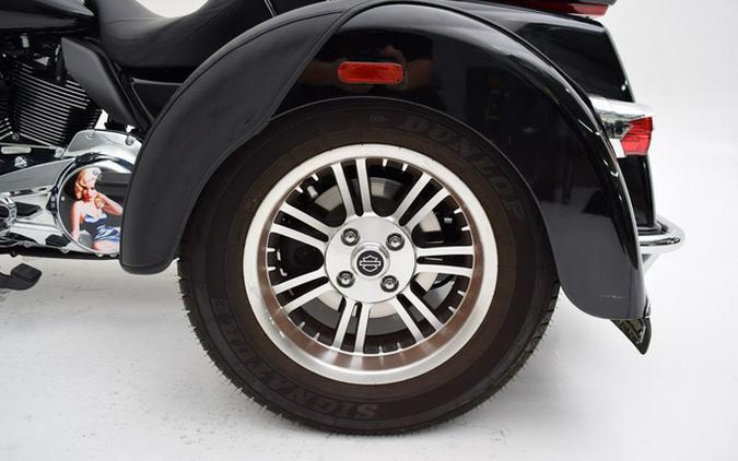 2024 Harley-Davidson Trike FLHTCUTG - Tri Glide Ultra