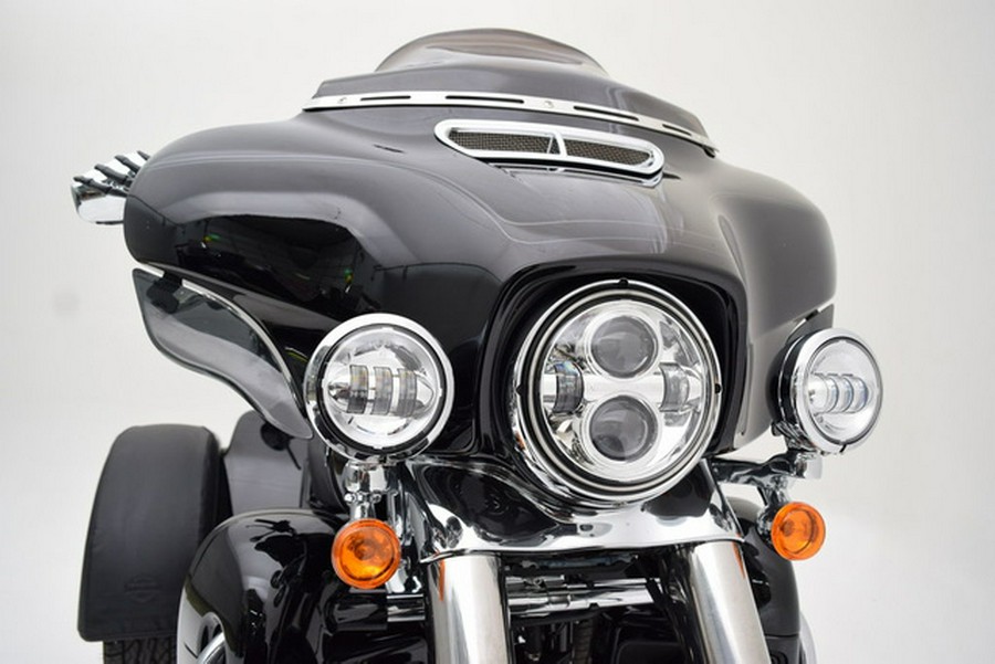 2024 Harley-Davidson Trike FLHTCUTG - Tri Glide Ultra