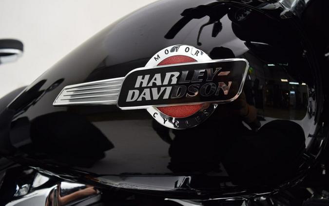 2024 Harley-Davidson Trike FLHTCUTG - Tri Glide Ultra