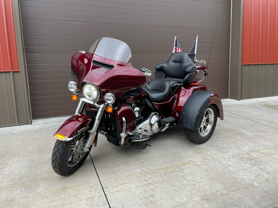 2015 HarleyDavidson Tri Glide® Ultra for sale in Tyrone, PA