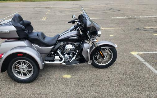 2016 Harley-Davidson® Tri Glide® Ultra FLHTCUTG