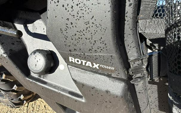 2025 Can-Am® Defender DPS HD10