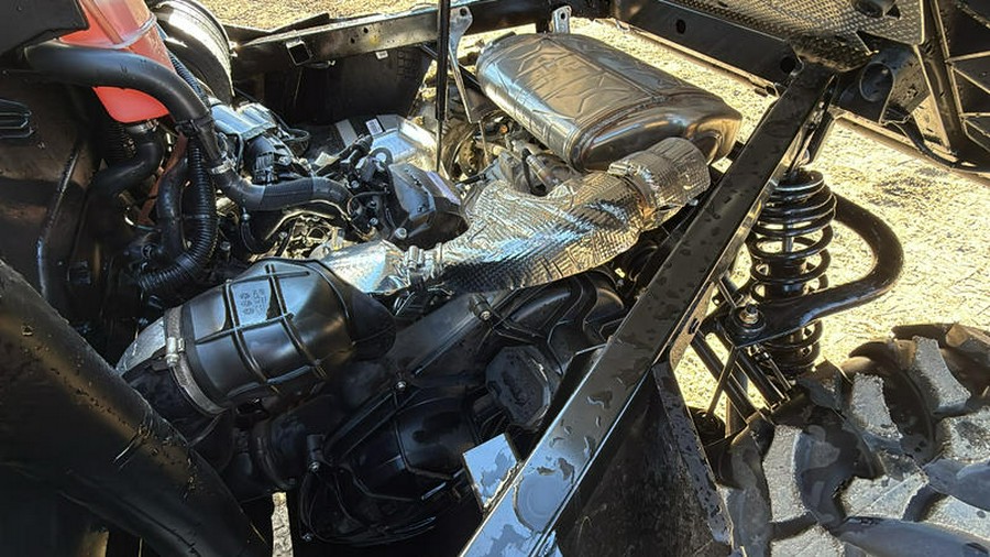 2025 Can-Am® Defender DPS HD10