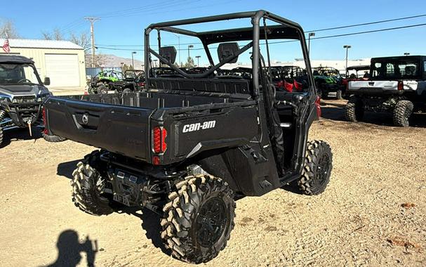 2025 Can-Am® Defender DPS HD10