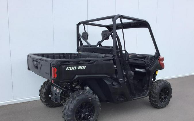 2025 Can-Am® Defender DPS HD10