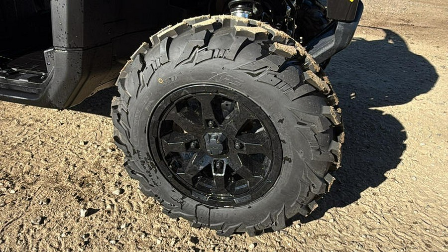 2025 Can-Am® Defender DPS HD10