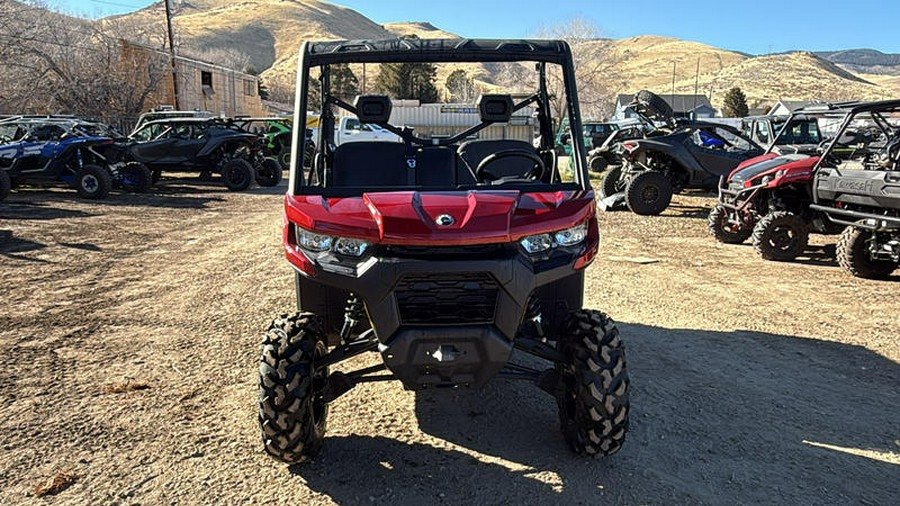 2025 Can-Am® Defender DPS HD10