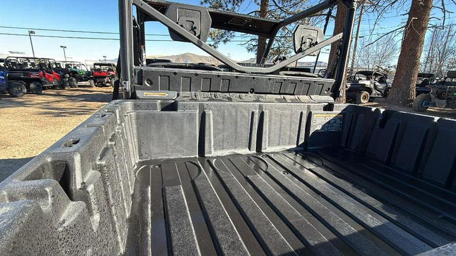 2025 Can-Am® Defender DPS HD10