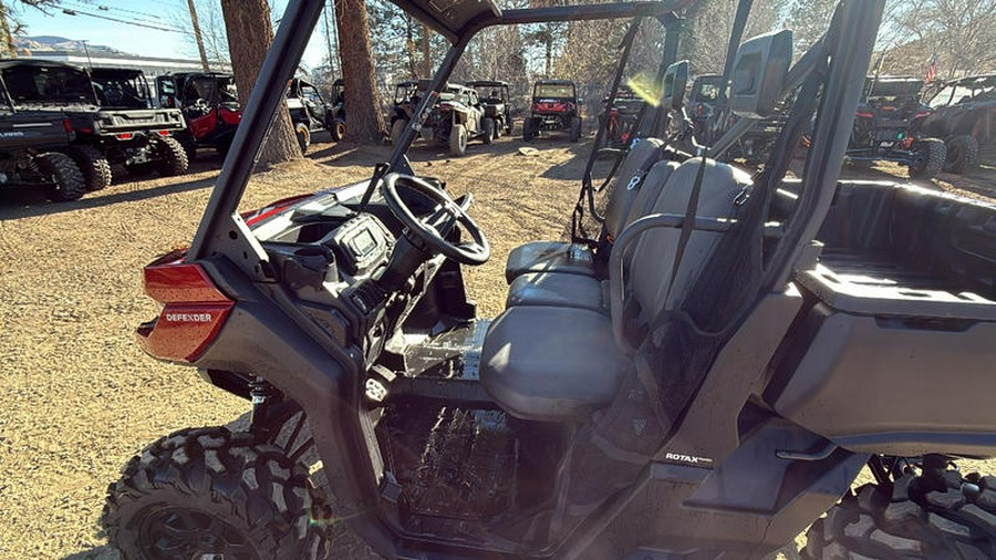 2025 Can-Am® Defender DPS HD10
