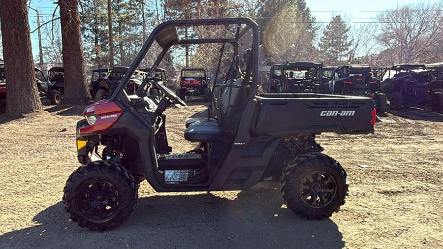 2025 Can-Am® Defender DPS HD10