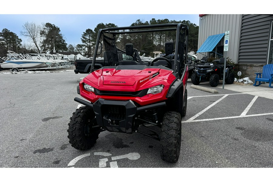 2024 Pioneer 1000 Deluxe - Honda