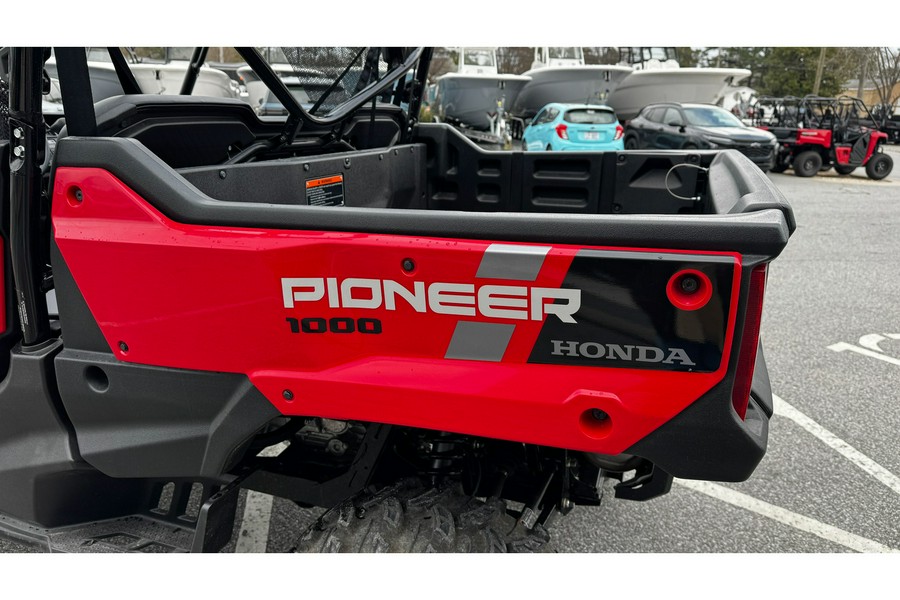2024 Pioneer 1000 Deluxe - Honda