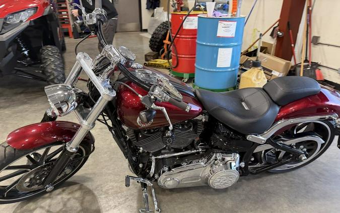 2016 Harley-Davidson® FXSB - Softail® Breakout®