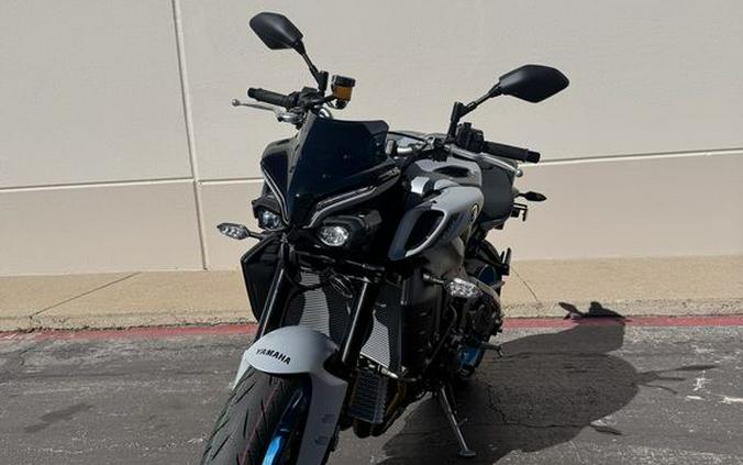 2025 Yamaha MT-10