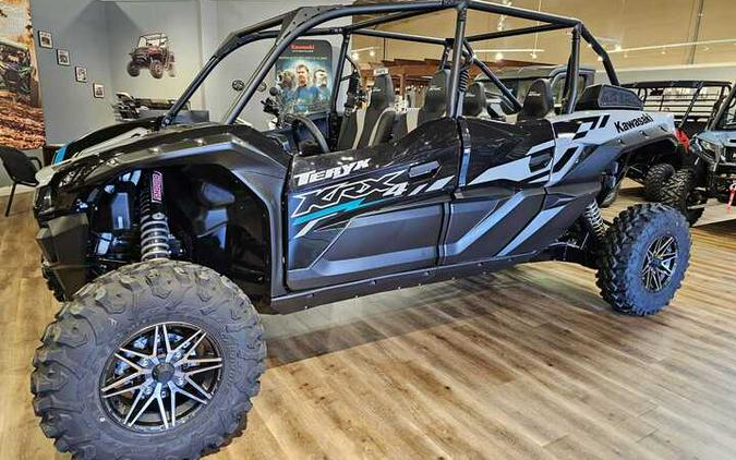 2025 Kawasaki TERYX KRX4 1000 Metallic Light Gray/Super Black - 107545