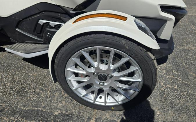 2026 CAN-AM SPYDER RT SEATOSKY