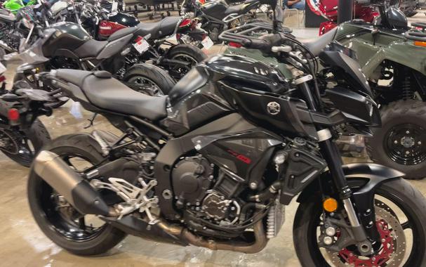 2017 Yamaha FZ-10 CA