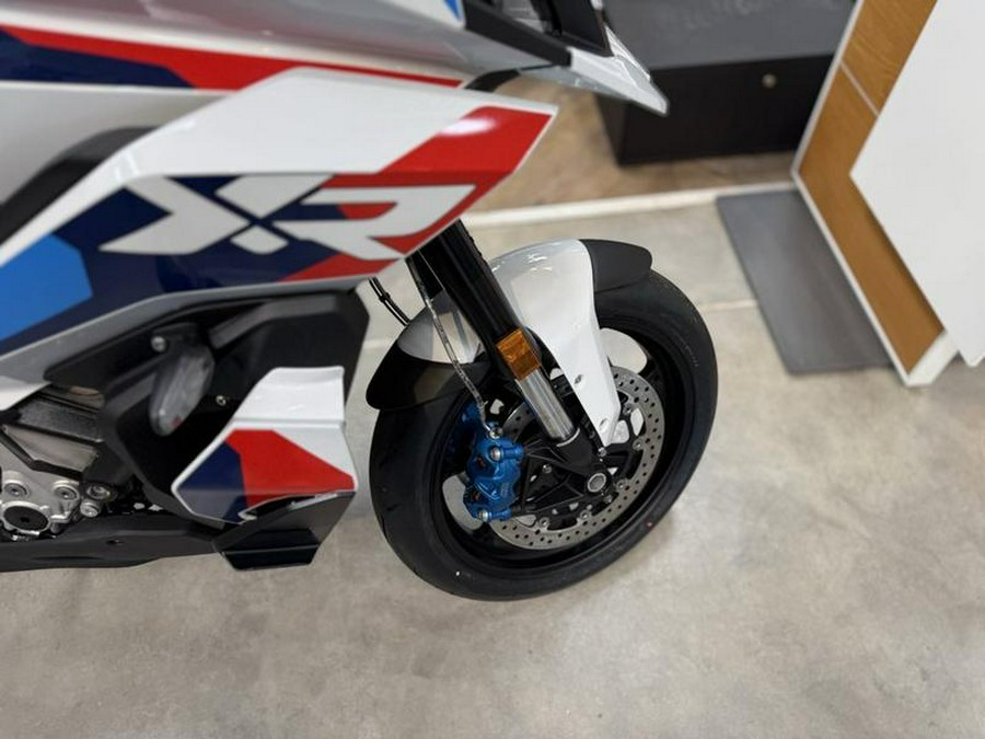 2026 BMW M 1000 XR Light White/M Motorsport