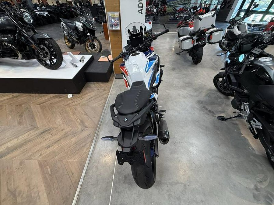 2026 BMW M 1000 XR Light White/M Motorsport