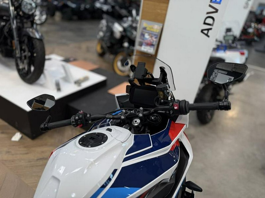 2026 BMW M 1000 XR Light White/M Motorsport