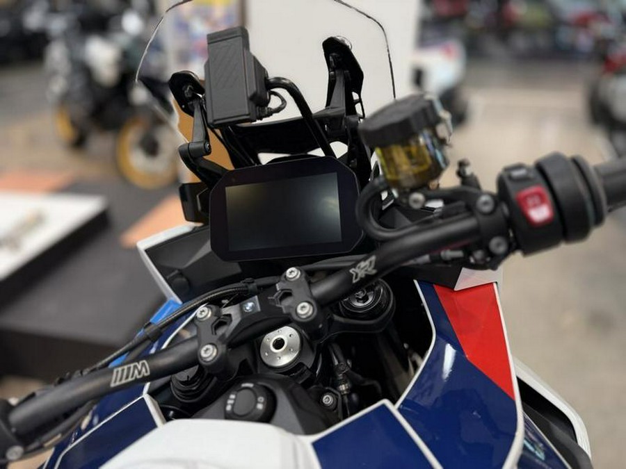 2026 BMW M 1000 XR Light White/M Motorsport