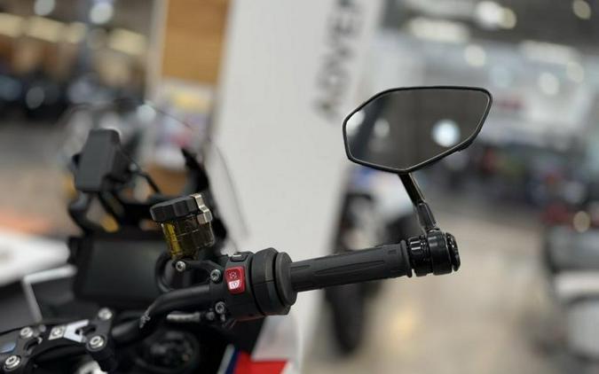 2026 BMW M 1000 XR Light White/M Motorsport