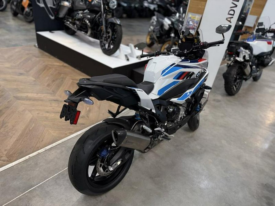 2026 BMW M 1000 XR Light White/M Motorsport