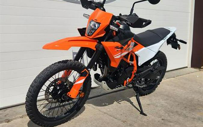 2026 KTM 390 Enduro R