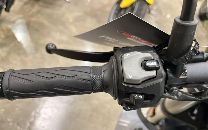 2024 Suzuki GSX-8S CA
