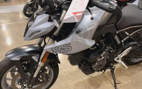 2024 Suzuki GSX-8S CA