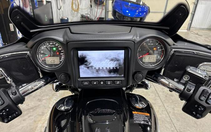 2024 Indian Motorcycle® Chieftain® Black Metallic