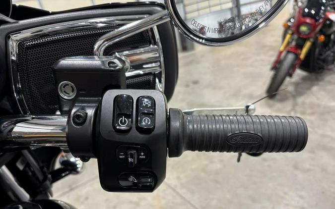 2024 Indian Motorcycle® Chieftain® Black Metallic
