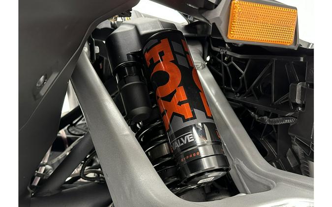 2024 Can-Am Maverick R X rs with Smart-Shox 999T DCT