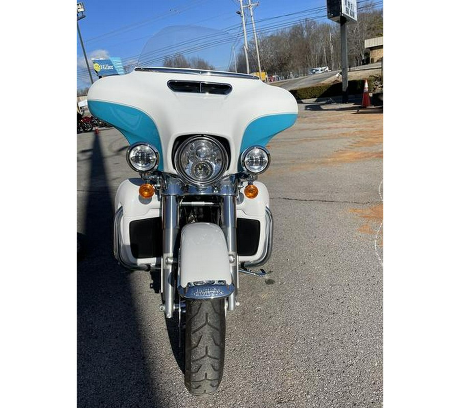 2017 Harley-Davidson® FLHTCU - Electra Glide® Ultra Classic®