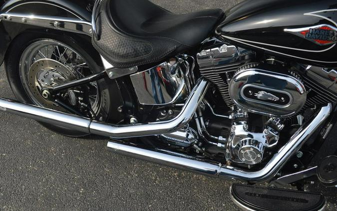 2009 Harley-Davidson® FLSTC - Heritage Softail®