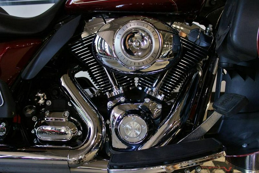 2010 Harley-Davidson® FLHTCU - Ultra Classic® Electra Glide