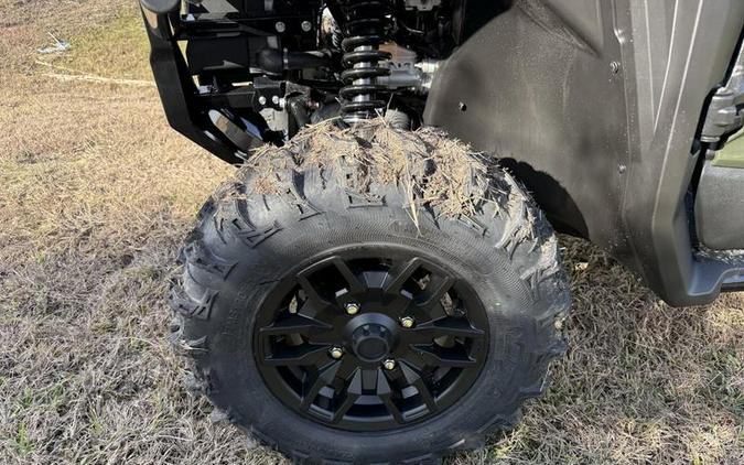 2025 Honda® Pioneer 1000-6 Deluxe Crew